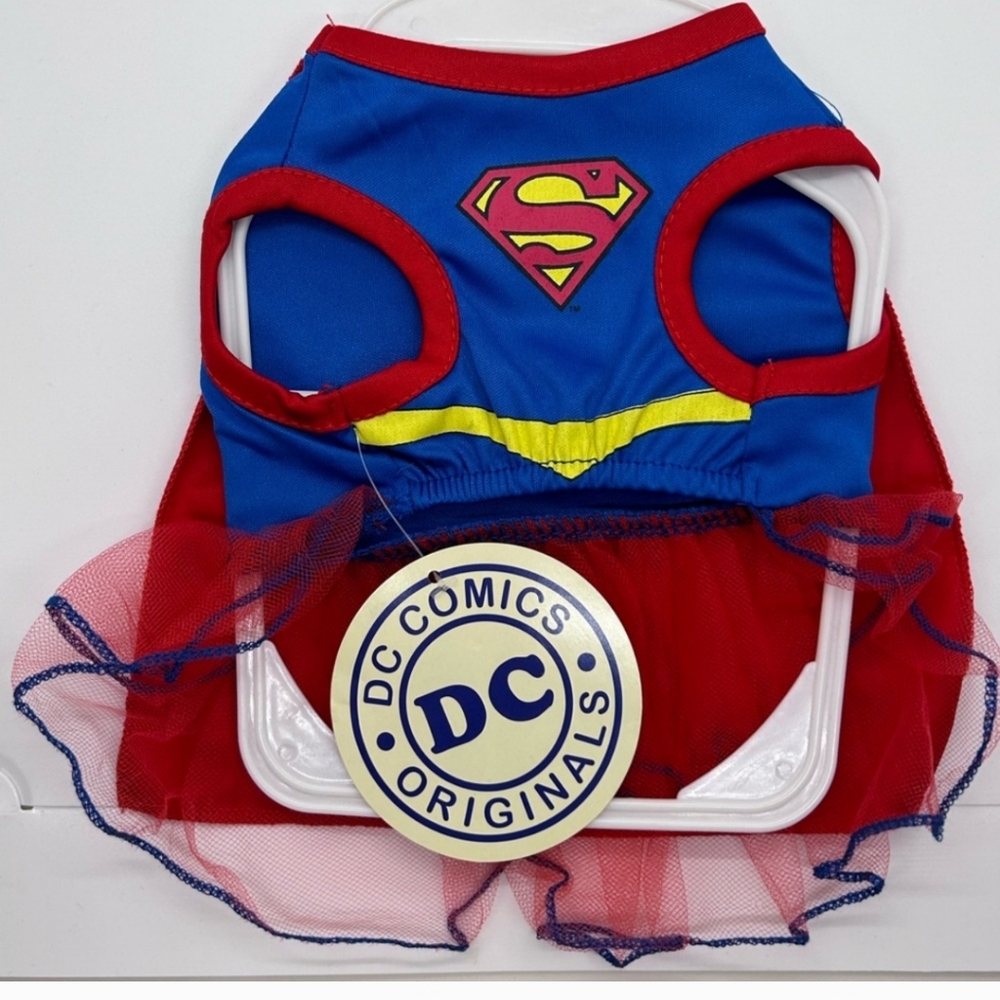 Supergirl Dog Halloween Costume - Blue and Red Size Small Nwt